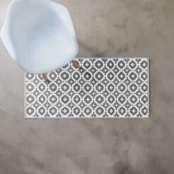 In- & Outdoor-Läufer Mosaik L 140 X B 70cm COLOUR CLASH In Grau -Einrichtungsserien Geschäft butlers in and outdoor laufer mosaik l 140 x b 70cm colour clash in grau 3