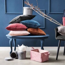 Kissen L 45 X B 45cm COTTON VELVET In Hellbraun -Einrichtungsserien Geschäft butlers kissen l 45 x b 45cm cotton velvet in hellbraun 4