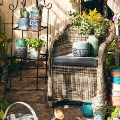 Vase 23cm HANAMI In Pastellgrün -Einrichtungsserien Geschäft butlers vase 23cm hanami in pastellgrun 3